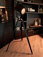 Industriële Spotlight Vloerlamp VAN €679 VOOR €349, Ophalen, Zo goed als nieuw, Metaal, 150 tot 200 cm