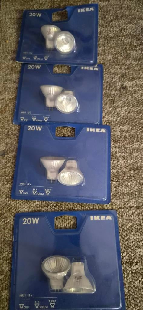 Diverse Halogeen lampjes - IKEA en Attralux, Halogeen (gloei)lamp, Nieuw, Bipin of Steekvoet, Ophalen