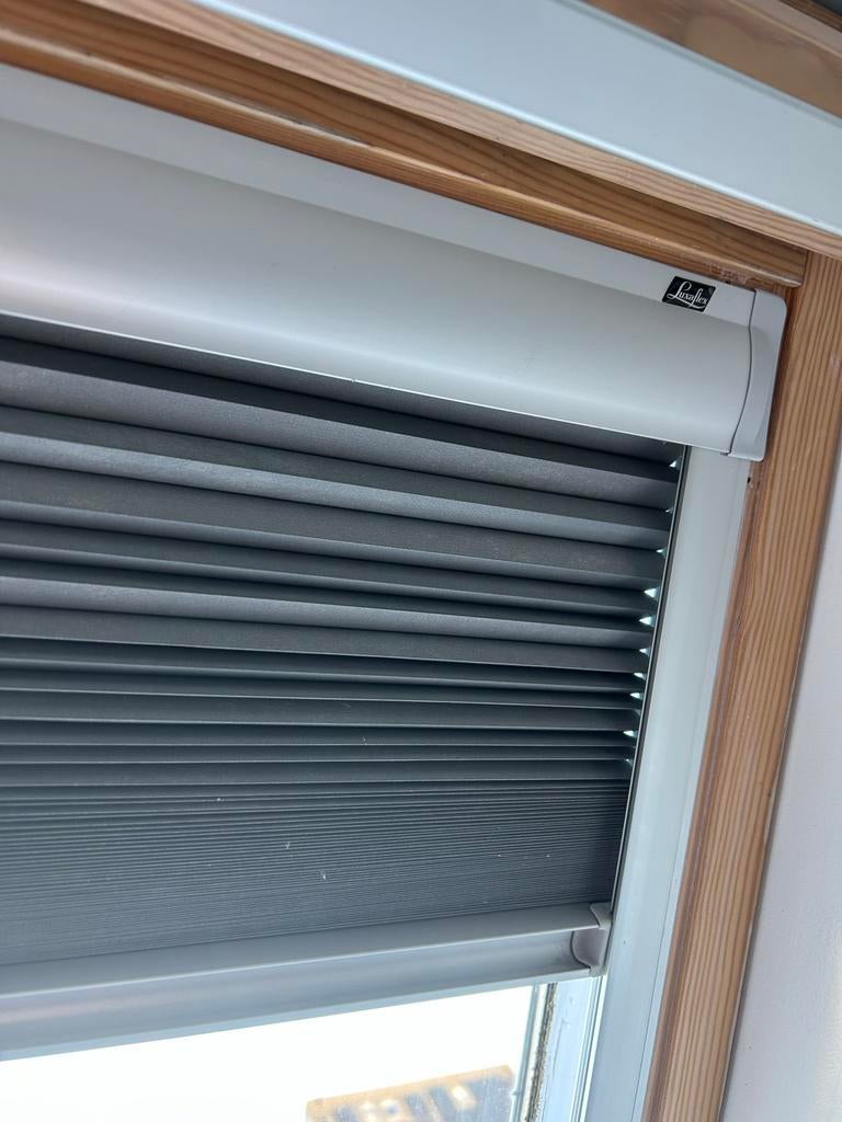 Plissé gordijn Luxaflex donkergrijs, Ophalen, Gebruikt, 100 tot 150 cm, 50 tot 100 cm