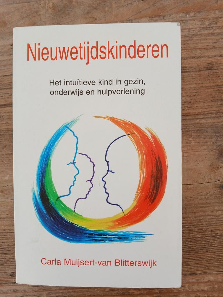 Carla Muijsert-van Blitterswijk - Nieuwetijdskinderen, Achtergrond en Informatie, Astrologie, Ophalen of Verzenden, Zo goed als nieuw