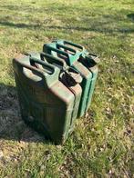 Stalen jerrycans, Ophalen