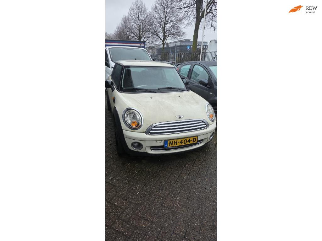 Mini Mini 1.4 One, Auto's, Mini, Voorwielaandrijving, Gebruikt, Elektrische ramen, 4 stoelen
