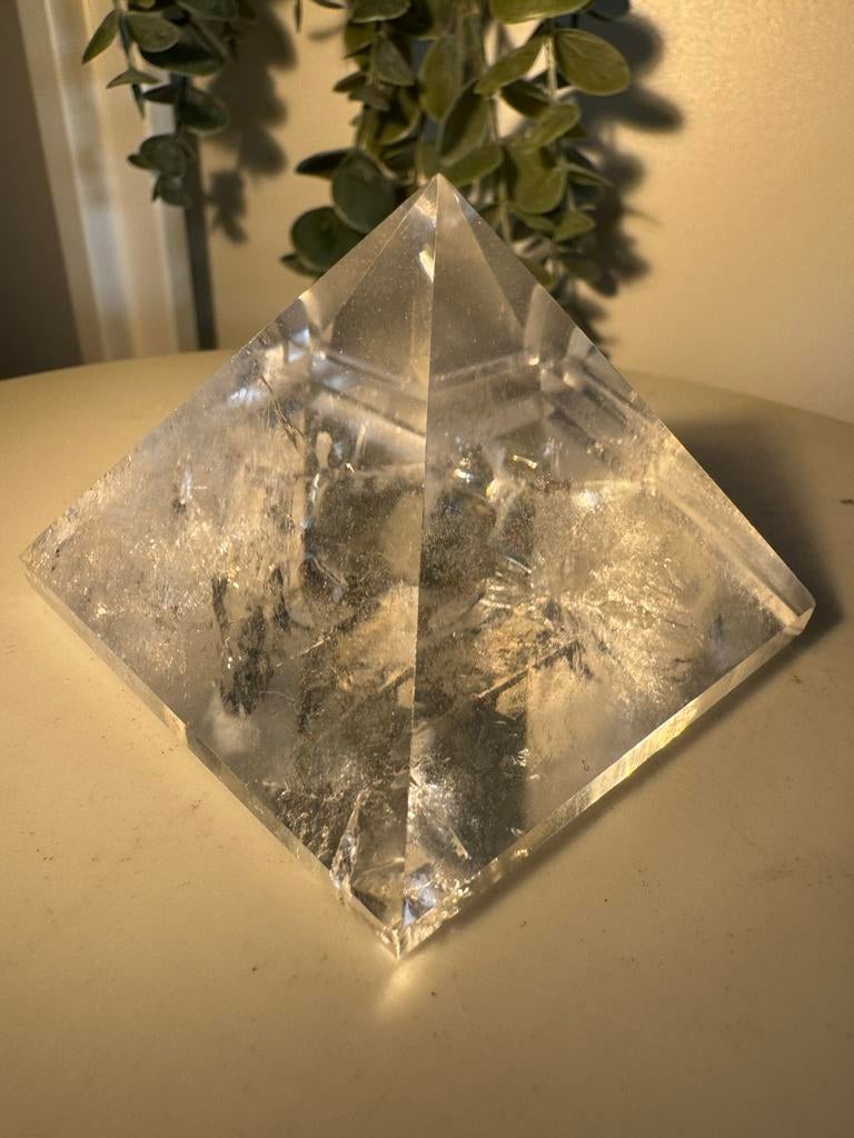 Bergkristal pyramide 6cm, Verzamelen, Ophalen of Verzenden