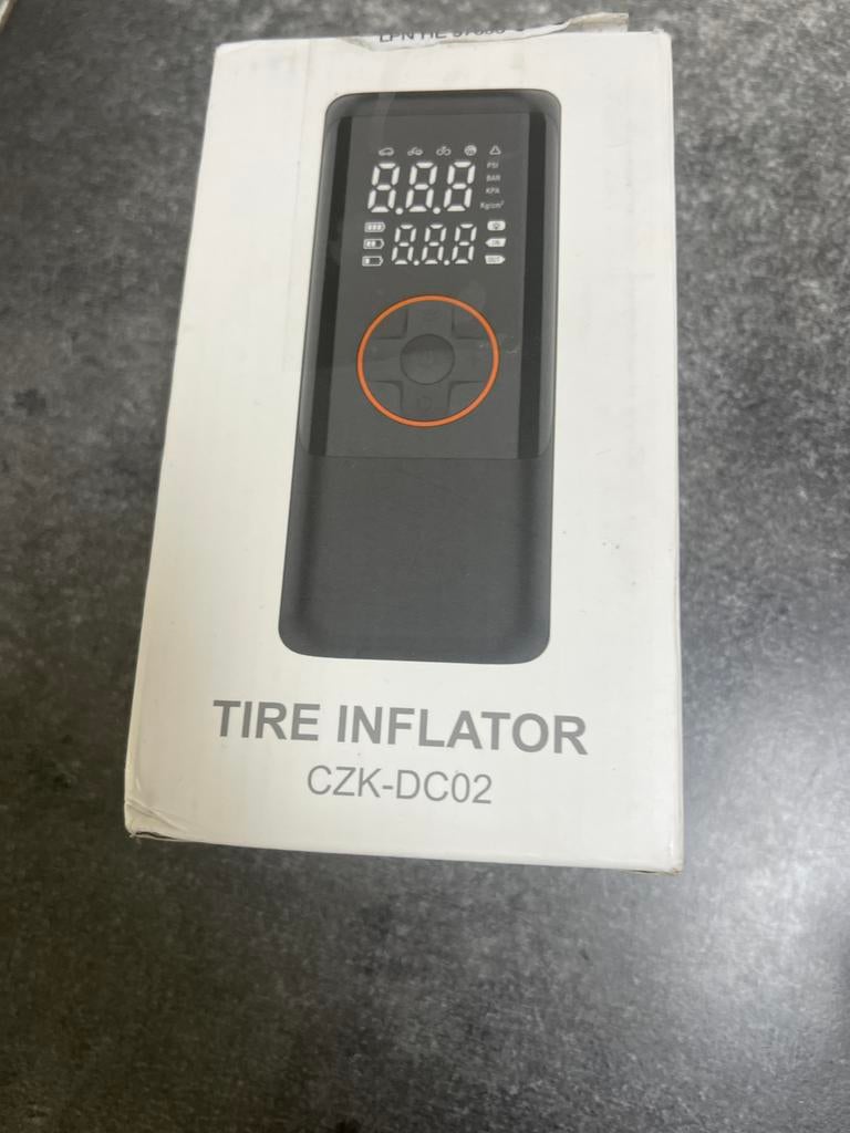 5-in-1 Draadloze Luchtcompressor - Bandenpomp CZK-DC02, Ophalen of Verzenden, Nieuw, Universele onderdelen