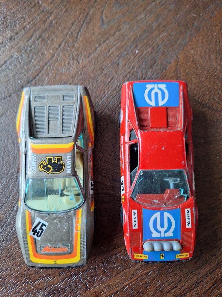 Model autootjes. Bburago 1/43. Gebruikt., Hobby en Vrije tijd, Modelauto's | 1:43, Gebruikt, Auto, Overige merken, Ophalen of Verzenden