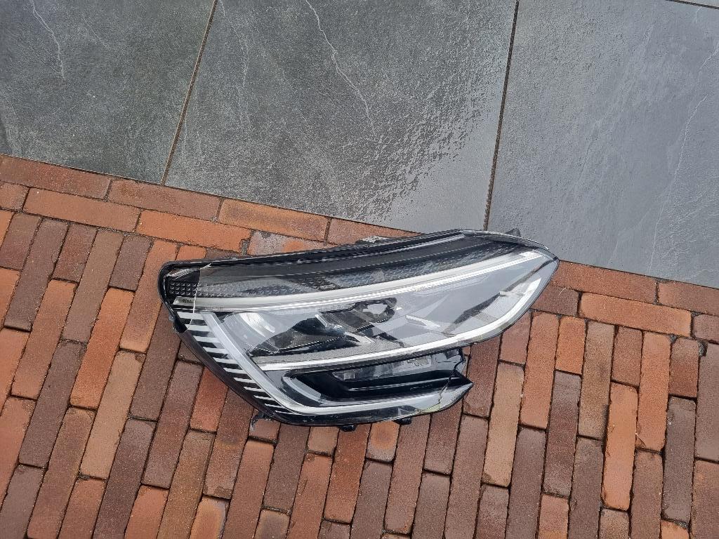 Renault Koplamp Rechtvoor 260105675R, Ophalen of Verzenden, Gebruikt, Renault