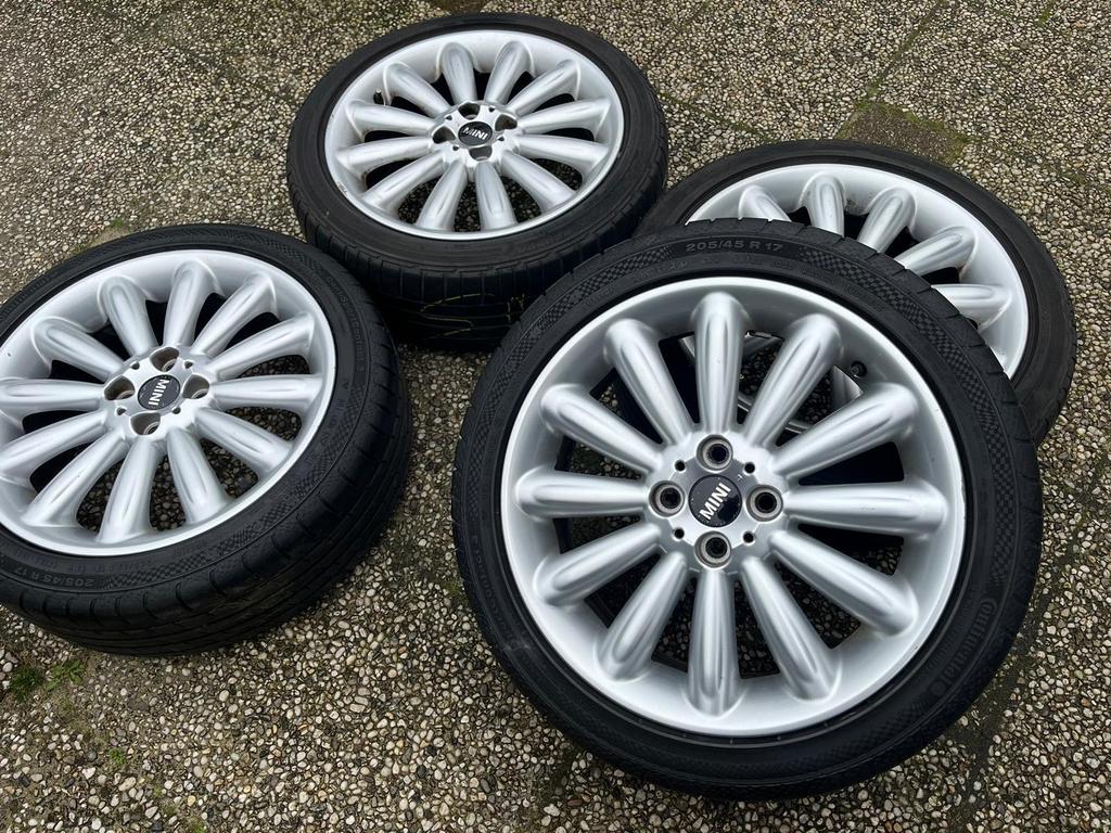 17 inch originele Mini Cooper ALU zonerset veelspaak 4 gaats, Gebruikt, Banden en Velgen, 17 inch, Personenwagen