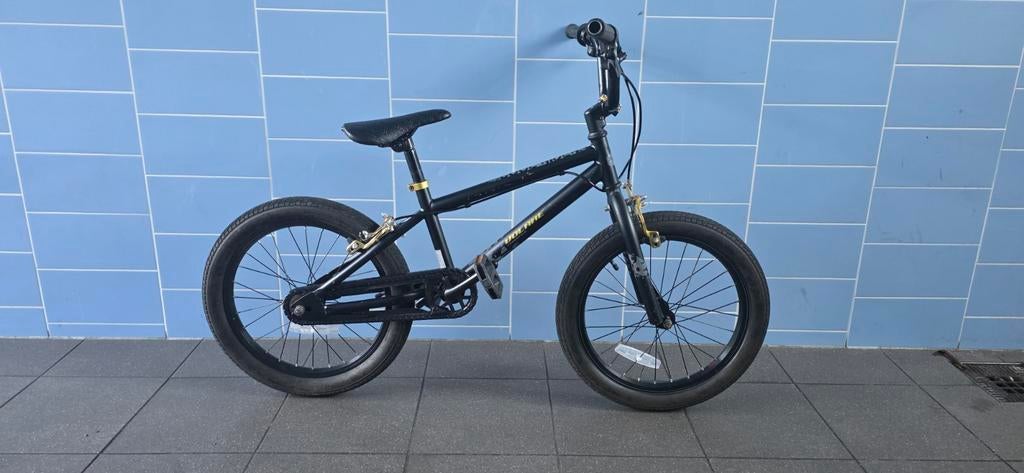 Kinder BMX - Zwart met gouden accenten, Fietsen en Brommers, Fietsen | Crossfietsen en BMX, BMX, 16 tot 20 inch, Staal, Ophalen of Verzenden