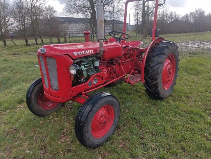 Volvo bm 320, Zakelijke goederen, Agrarisch | Tractoren, 5000 tot 7500, Overige merken, tot 80 Pk, Gebruikt, Ophalen