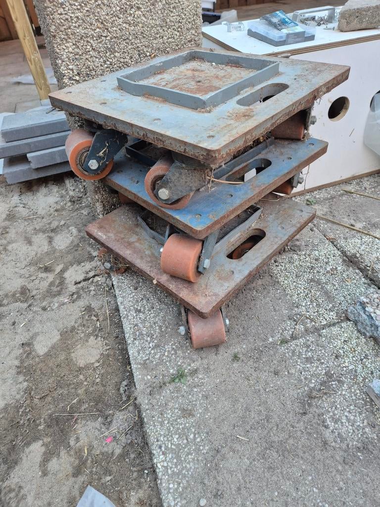 meubelroller, hondje, transportroller, verhuis hulpmiddel, d, Doe-het-zelf en Verbouw, Ophalen, Gebruikt