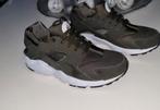 Nike huarache, Ophalen of Verzenden, Zo goed als nieuw, Maat 38/40 (M), Groen