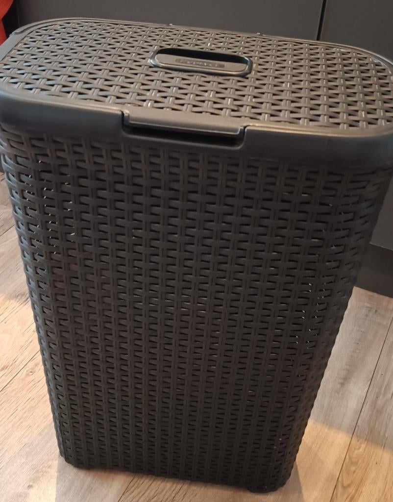CURVER Laundry basket 40 liters, Huis en Inrichting, Ophalen, Zo goed als nieuw, Wit