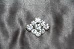 broche met stras, Overige materialen, Minder dan 4 cm, Ophalen of Verzenden, Zo goed als nieuw