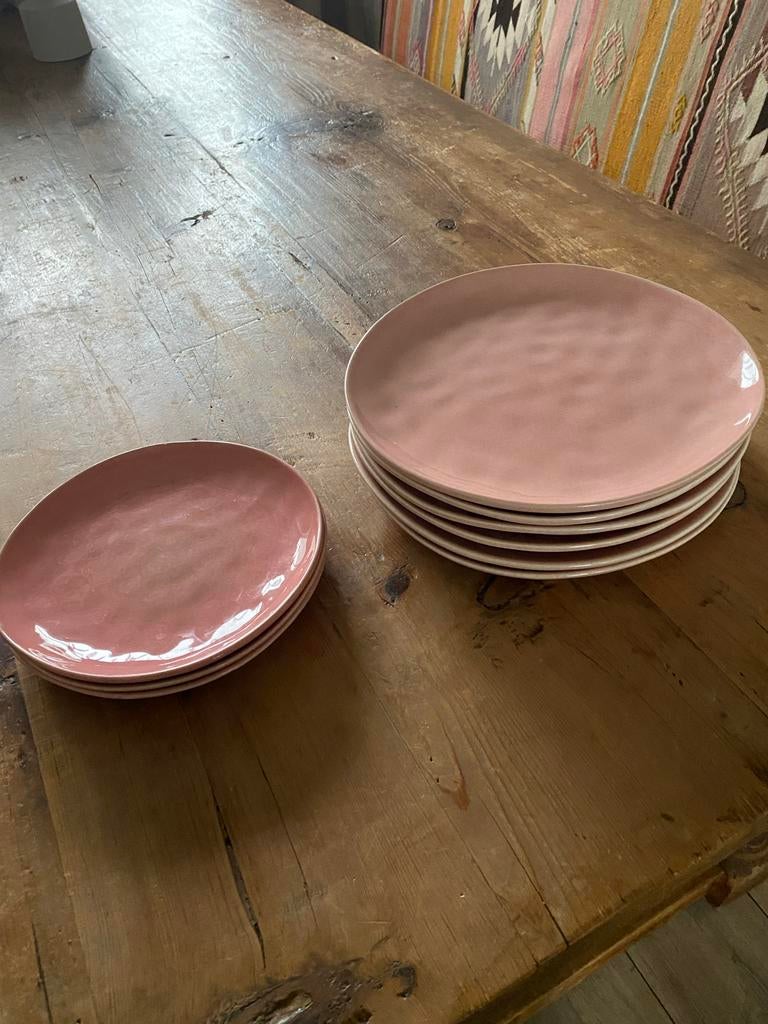 Roze borden set action, Ophalen, Keramiek, Zo goed als nieuw, Bord(en)