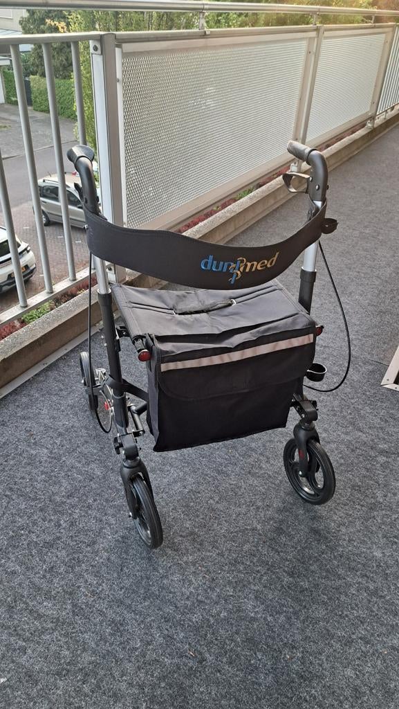 Rollator maat M, Diversen, Rollators, Ophalen of Verzenden, Zo goed als nieuw