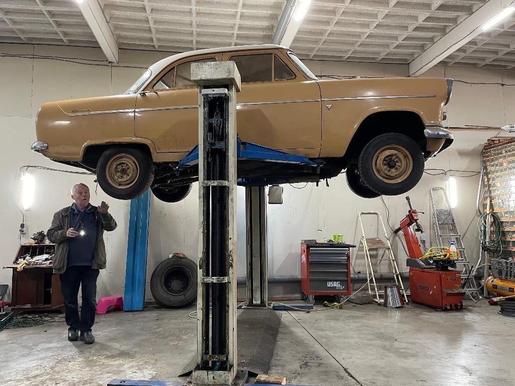 Ford Consul MKII (1956), Auto's, Oldtimers, Achterwielaandrijving, Beige, Handgeschakeld, Particulier