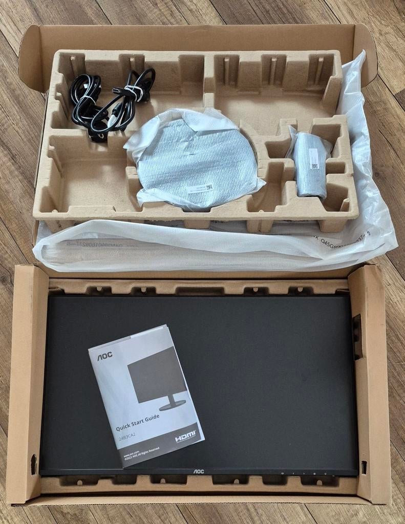 AOC 24B3CA2 monitor, HDMI, Ophalen of Verzenden, Zo goed als nieuw, AOC International