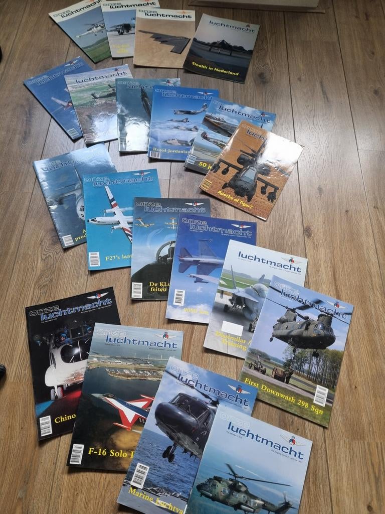 Onze luchtmacht, magazine, Ophalen of Verzenden, Overige typen