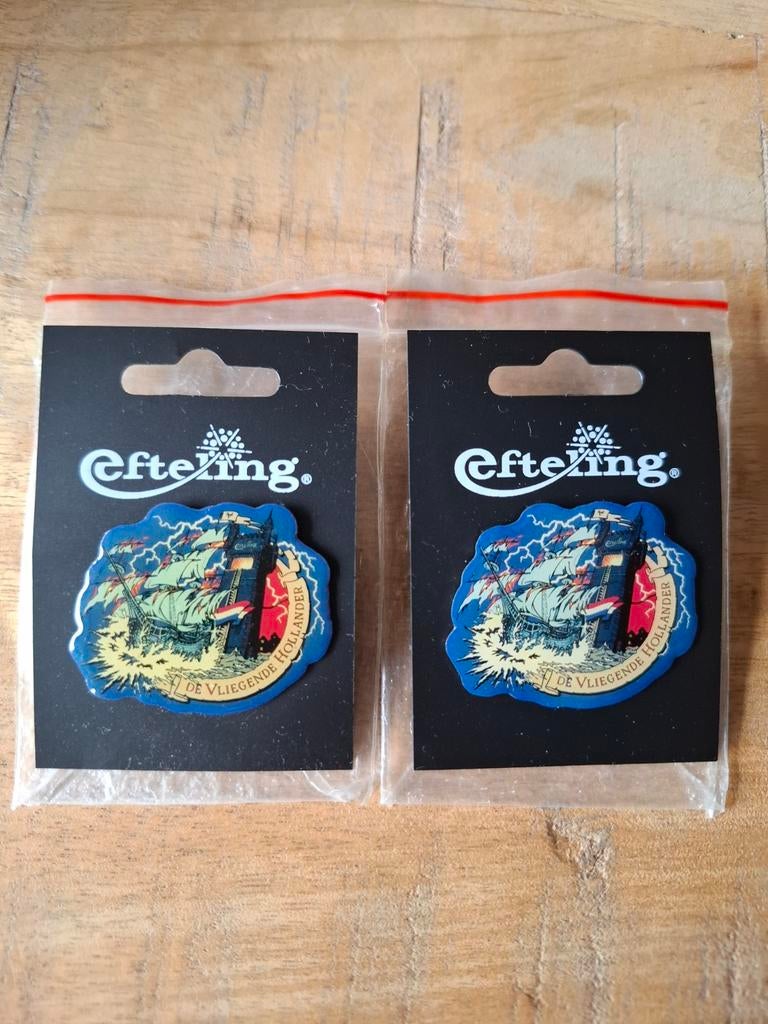 2 Efteling pins "De Vliegende Hollander" - Jaar 2006, Verzamelen, Efteling, Ophalen