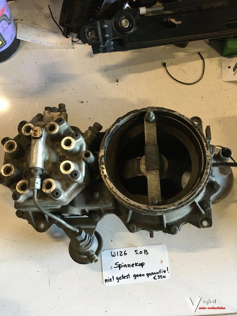 Mercedes W126 5.0 Benzine Spinnekop  117 141 07 90