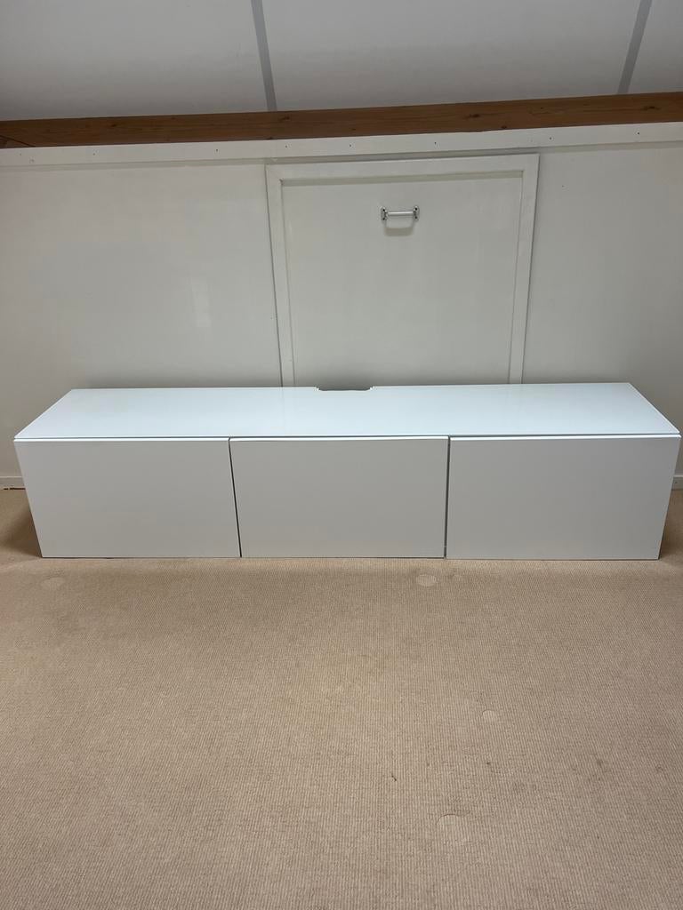 Ikea Besta tv meubel wit glans met 3 kastjes en glasplaat, Ophalen, Gebruikt, 150 tot 200 cm, Glas