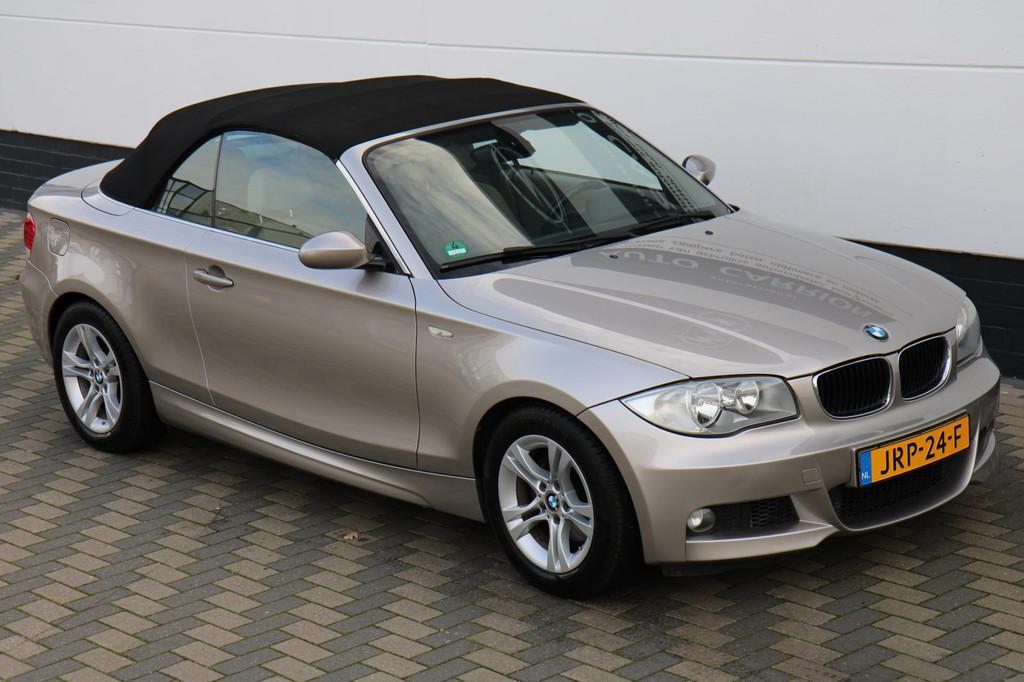 BMW 1-serie Cabrio 128i 6 cilinder 234PK M-pakket Airco !, Auto's, BMW, Stoelverwarming, Achterwielaandrijving, Gebruikt, Beige