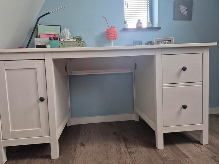 Hemnes bureau wit Ikea, Huis en Inrichting, Bureaus, Ophalen