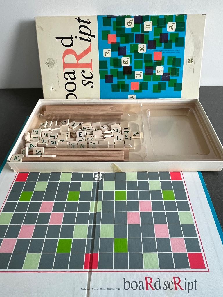 Scrabble spel, Een of twee spelers, Ophalen of Verzenden, Zo goed als nieuw