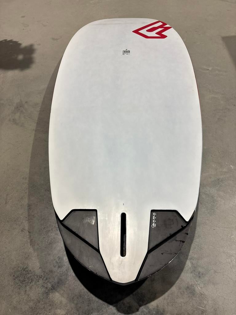 Fanatic Falcon Team Edition - 136L, Watersport en Boten, Windsurfen, Ophalen, Gebruikt, 7 m² of meer, Minder dan 250 cm