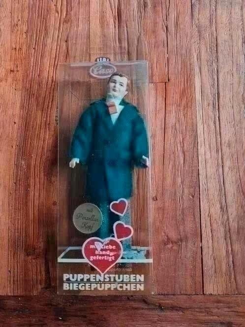 Caco poppenhuis popje man porseleinen hoofdje, Ophalen of Verzenden, Gebruikt, Overige typen