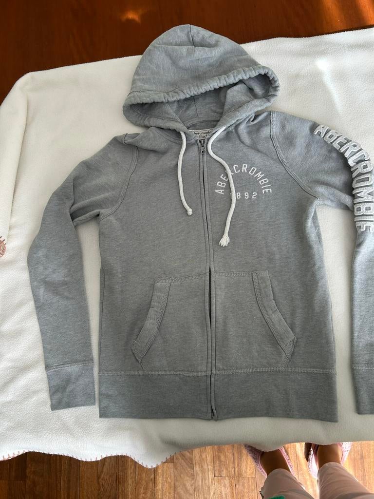 Mooi vest van Abercrombie &Fitch maat XS, Ophalen of Verzenden, Zo goed als nieuw, Maat 34 (XS) of kleiner, Grijs