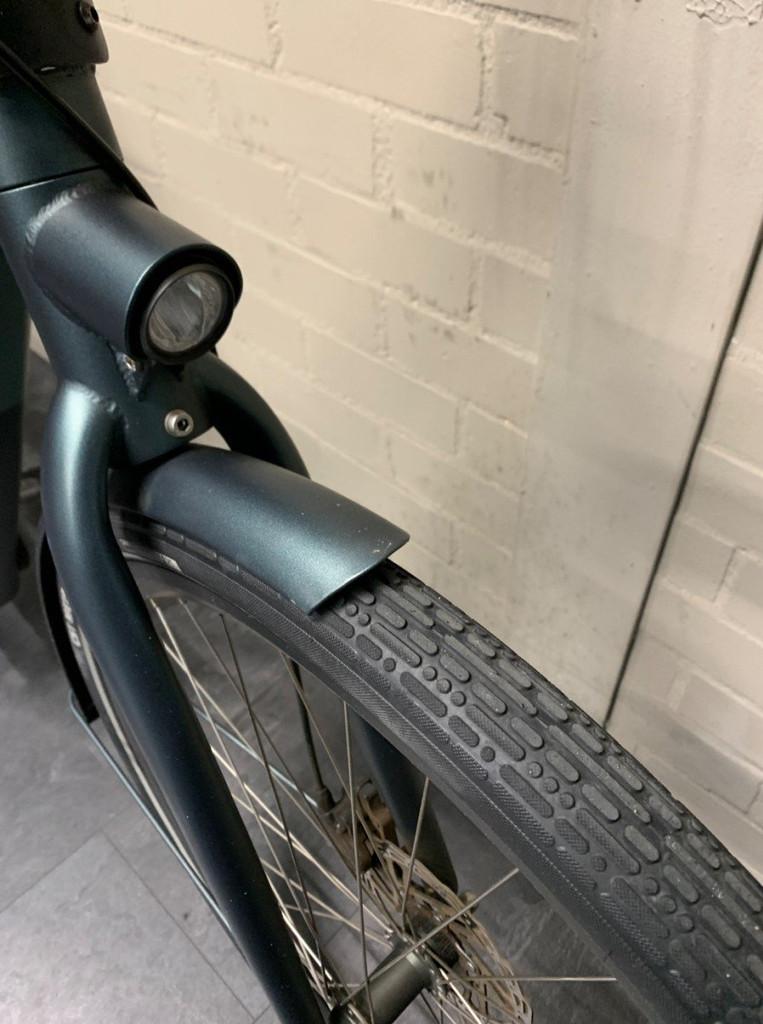 CORTINA E-Nite Dark Green Metallic Matt 57cm 2022, Gebruikt, -, - 0
-, NL, Cortina