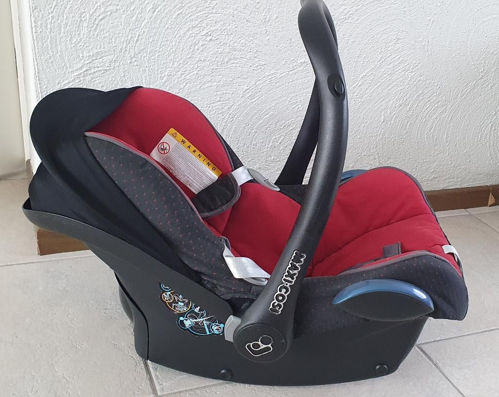 Autostoeltjes MaxiCosi Universal 0-13 кг E4, Kinderen en Baby's, Autostoeltjes, 15 t/m 36 kg, Ophalen, Overige merken, Gebruikt