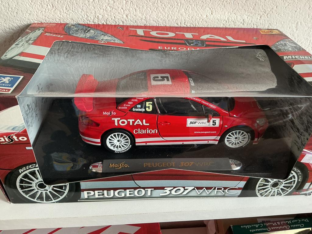 Peugeot 307 WRC, Hobby en Vrije tijd, Modelauto's | 1:18, Ophalen of Verzenden, Zo goed als nieuw, Maisto