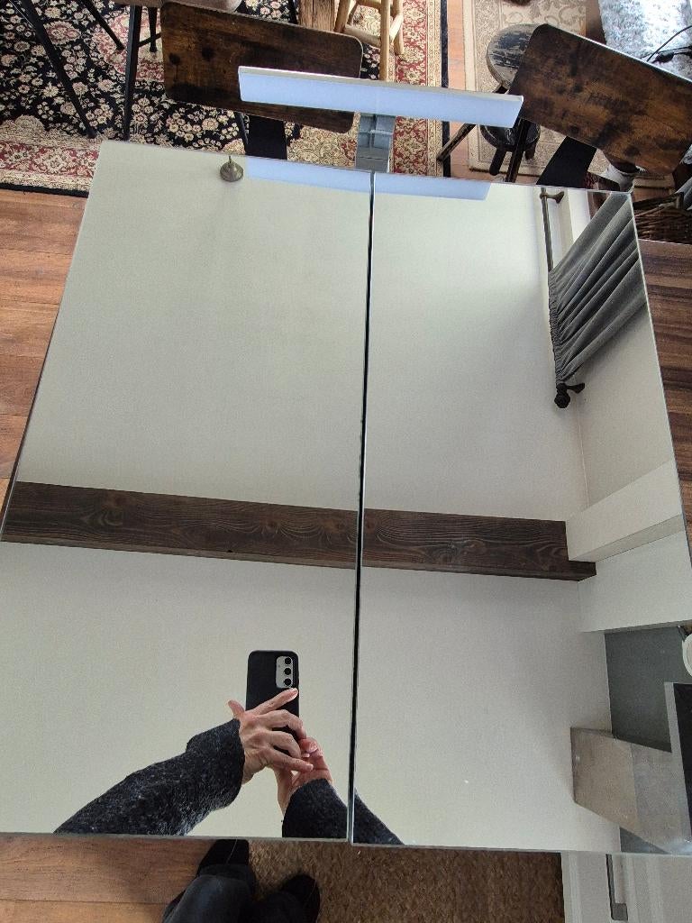 Spiegelkast + light, Huis en Inrichting, Badkamer | Badkamermeubels, Ophalen, Spiegelkast, 50 tot 100 cm, Zo goed als nieuw