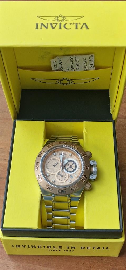 Invicta Subaqua Noma IV 45mm unisex als nieuw., Ophalen of Verzenden, Staal, Overige merken