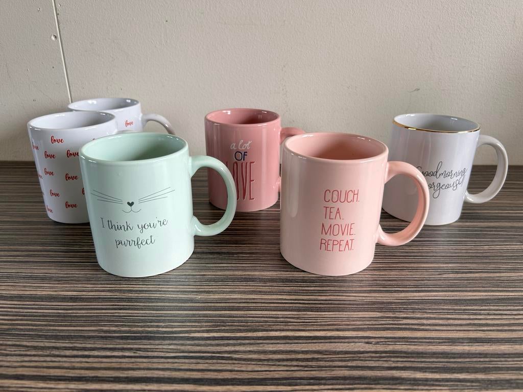 Happy Mug Collection - Set van 6 diverse mokken, Huis en Inrichting, Keuken | Keukenbenodigdheden, Zo goed als nieuw, Ophalen of Verzenden