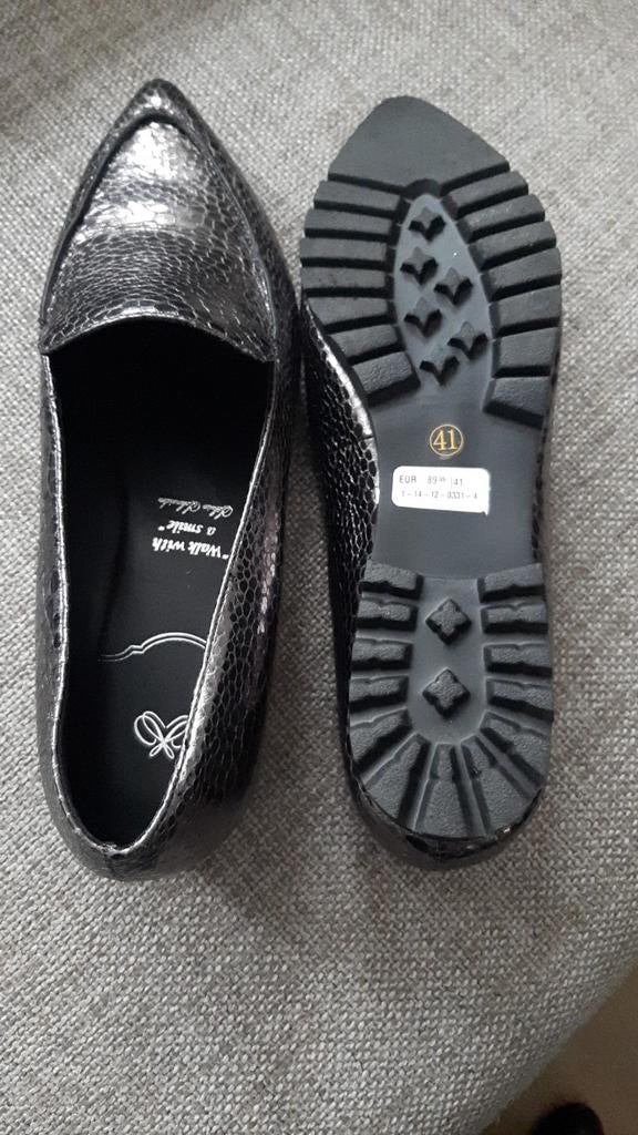 Nieuwe schoenen, Kleding | Dames, Schoenen, Ophalen of Verzenden, Nieuw, Zwart, Sneakers of Gympen