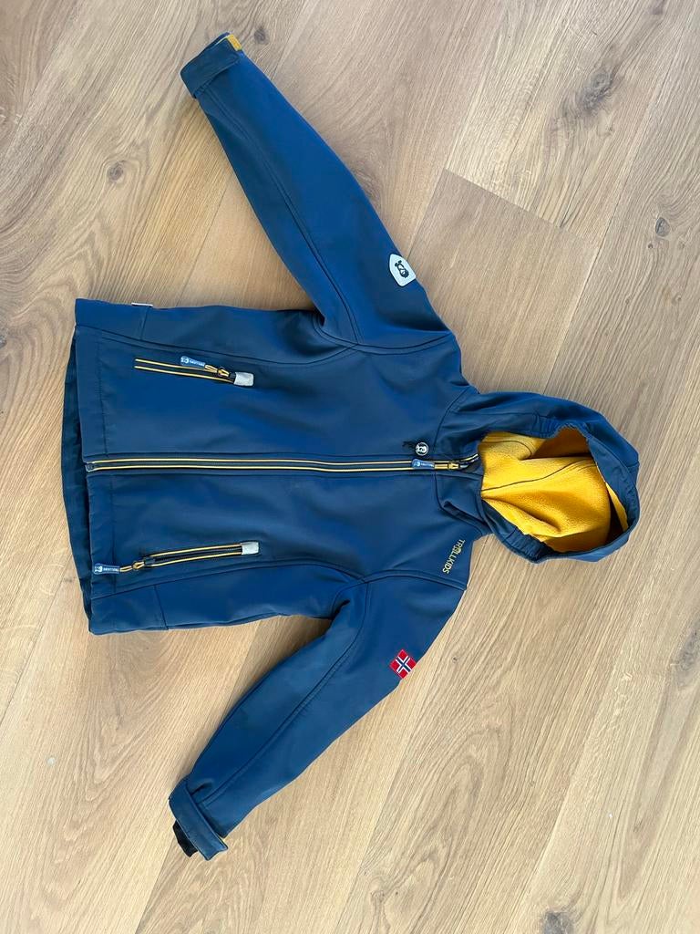 Trollkids softshell jas maat 116, Ophalen of Verzenden, Zo goed als nieuw, Jongen of Meisje, Jas