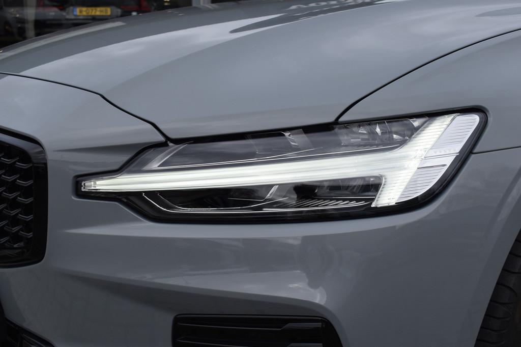 Volvo V60 T8 AWD 455PK Plug-in Hybrid Plus Perform. Ed. Dark, Auto's, Automaat, Zwart, 4 cilinders, 455 pk