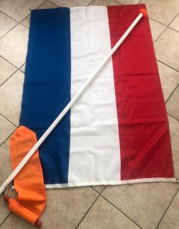 Vlag wimpel en stok, Ophalen, Zo goed als nieuw