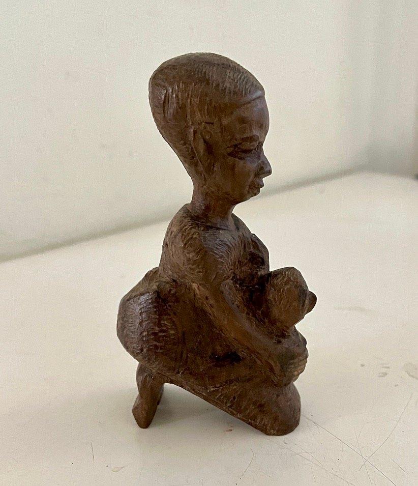 Afrikaans beeldje Vrouw met kind, Antiek en Kunst, Ophalen of Verzenden