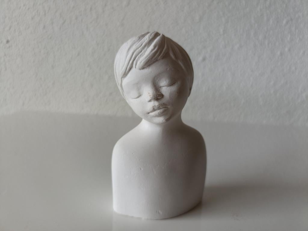 Powertex beeldje Jonas 9cm - Jongenshoofd, Ophalen of Verzenden, Nieuw