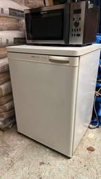 Bosch koelkast en een Inbouw magnetron., Gebruikt, Ophalen, 85 tot 120 cm, Vrijstaand