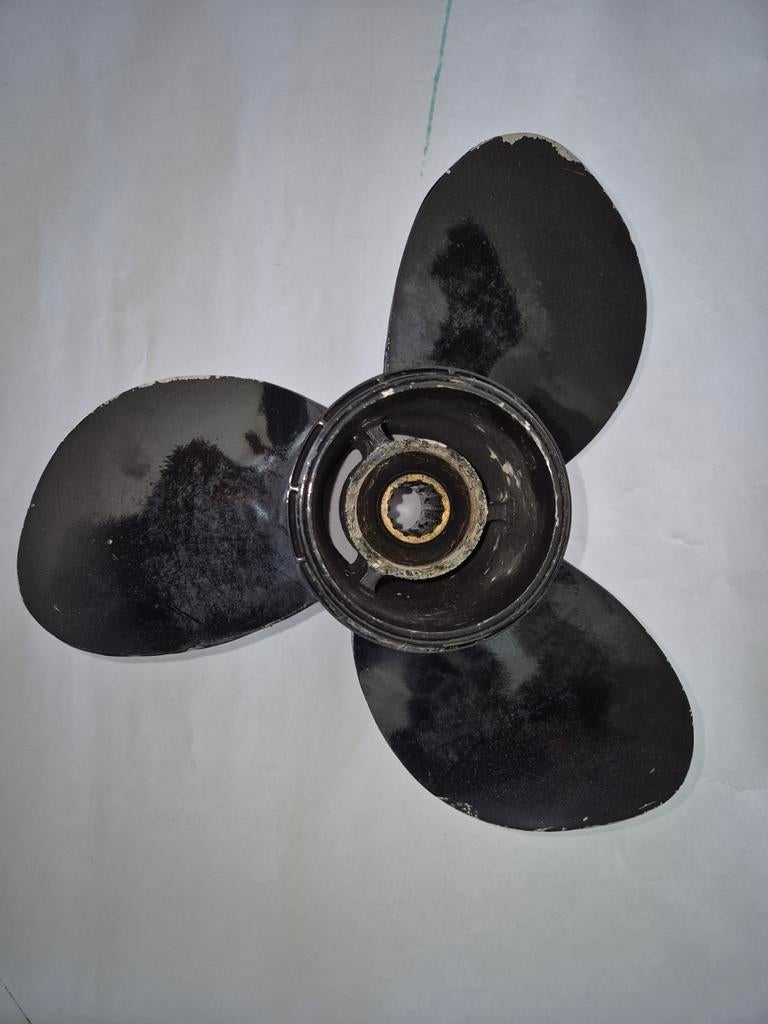 Aluminium propeller 11,5 x 9 13 spline Suzuki Yamaha Tohatsu, Watersport en Boten, Bootonderdelen, Ophalen of Verzenden, Gebruikt
