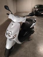 Yamaha Neo's 4takt wit klasse B - Wegens aanschaf 125cc, Fietsen en Brommers, Ophalen, Gebruikt, Maximaal 45 km/u, Benzine