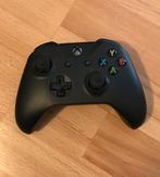 Xbox One controller V2, Ophalen of Verzenden, Zo goed als nieuw, Controller, Xbox Original