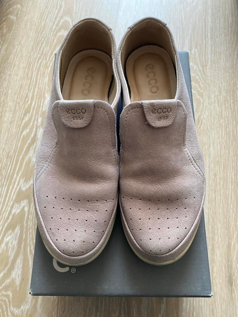ECCO Roze Suède Instappers - Maat 38, Ophalen of Verzenden, Gedragen, Instappers, Beige