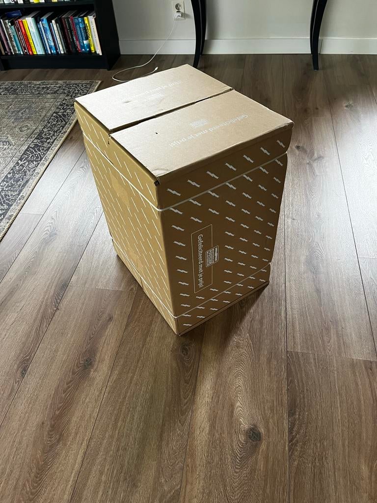 Nieuwe Postcode Loterij koffer - Ongeopend!, Sieraden, Tassen en Uiterlijk, Koffers, Hard kunststof, Nieuw, 35 tot 45 cm, Uitschuifbare handgreep