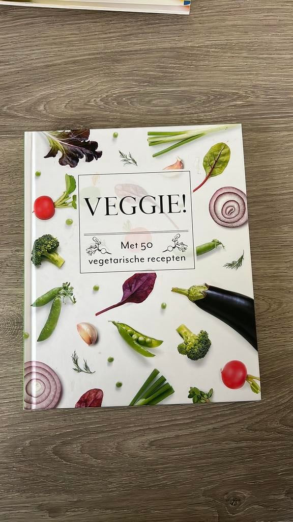 Vega kookboek, Ophalen of Verzenden, Zo goed als nieuw